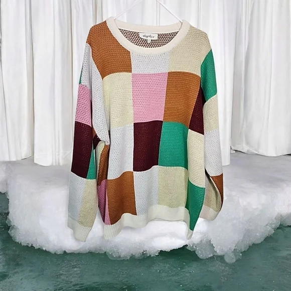 Haptics By Harper Soft Crew Neck Sweater with Geometric Design. Size 2x - Picture 2 of 7